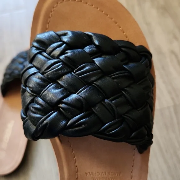 Brand New Slip On Sandals - Picture 4 of 4